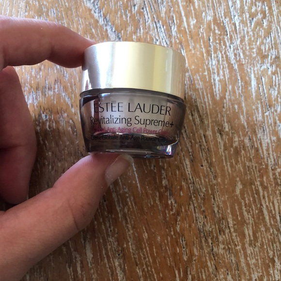 Barrett, cream - Picture 2 of 2